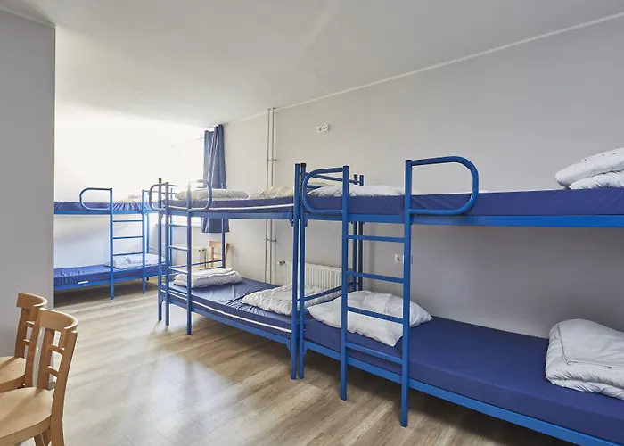 Hotel A&o Hauptbahnhof 2*