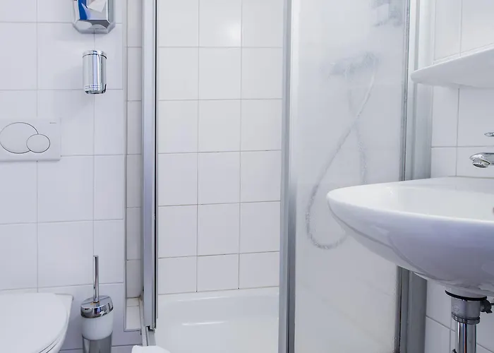 Hotel A&o Hauptbahnhof 2*