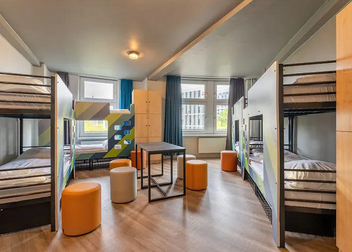 Hotel A&o Hauptbahnhof 2*