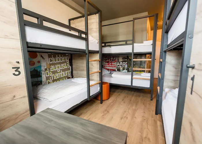 Hotel A&o Hauptbahnhof 2*